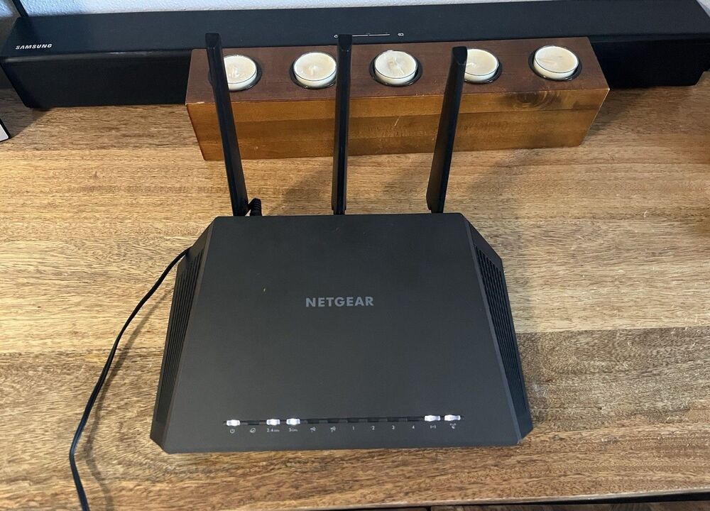 Netgear Nighthawk AC1900 R7000 WiFi Mesh Wireless Range Extender Signal Booster
